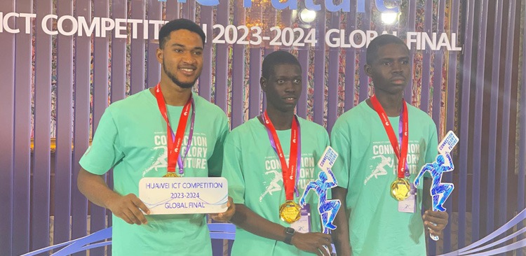 FUTA Student, Oyewale Abdulsobur and two others win First Place Prize at 2024 Huawei ICT Competition in China